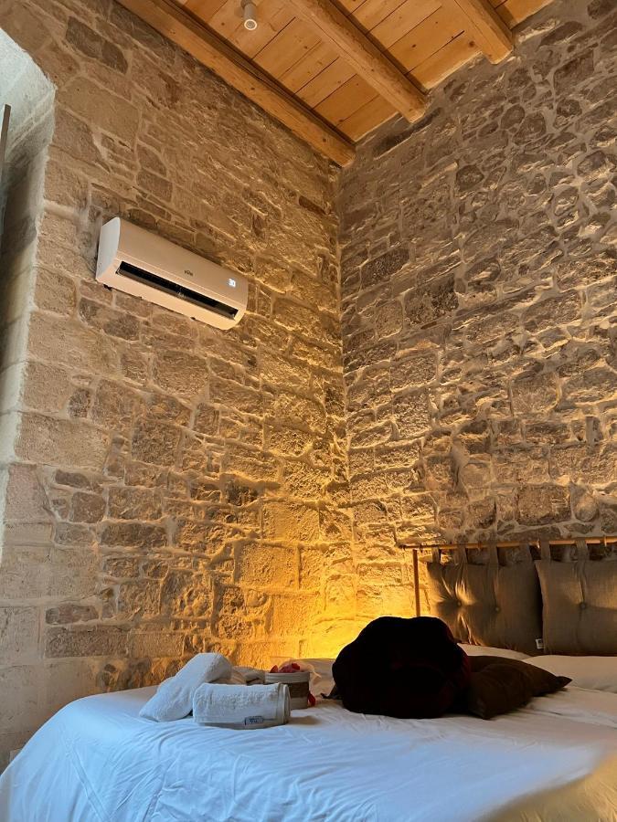 Suite - Il Fiore Nella Roccia Corato Exterior foto